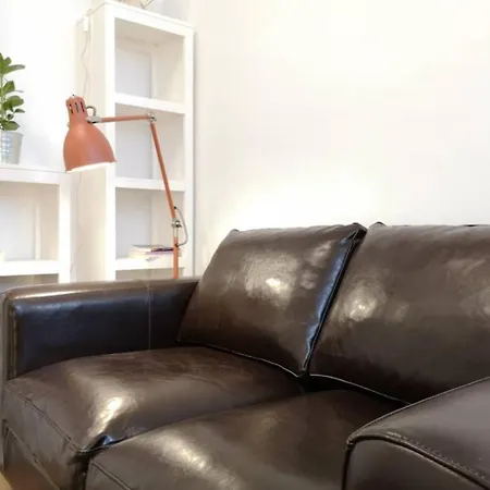 Renovated Studio Near Buttes Chaumont